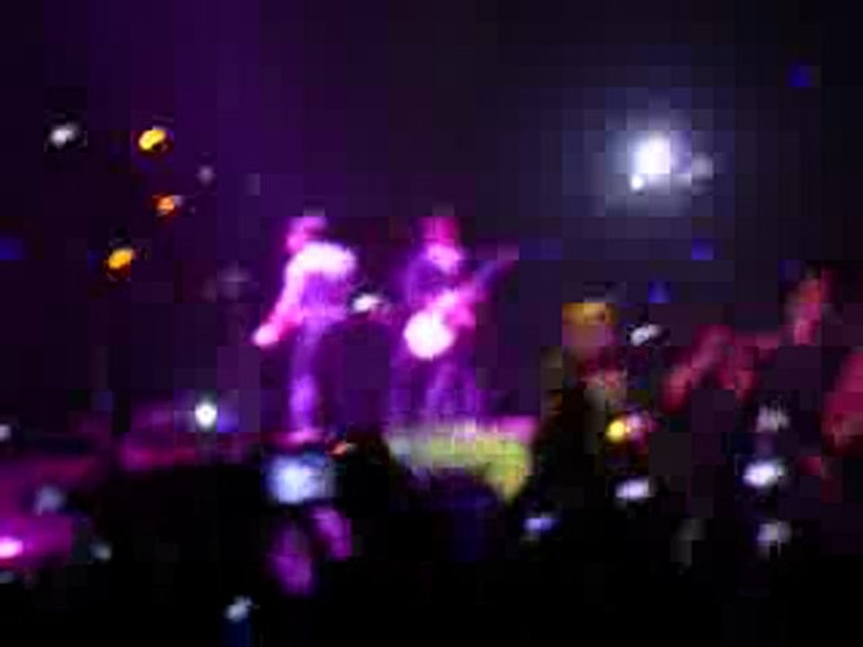 Jonas Brothers - Concert Bercy - 26/11/09 - Entrée sur scène