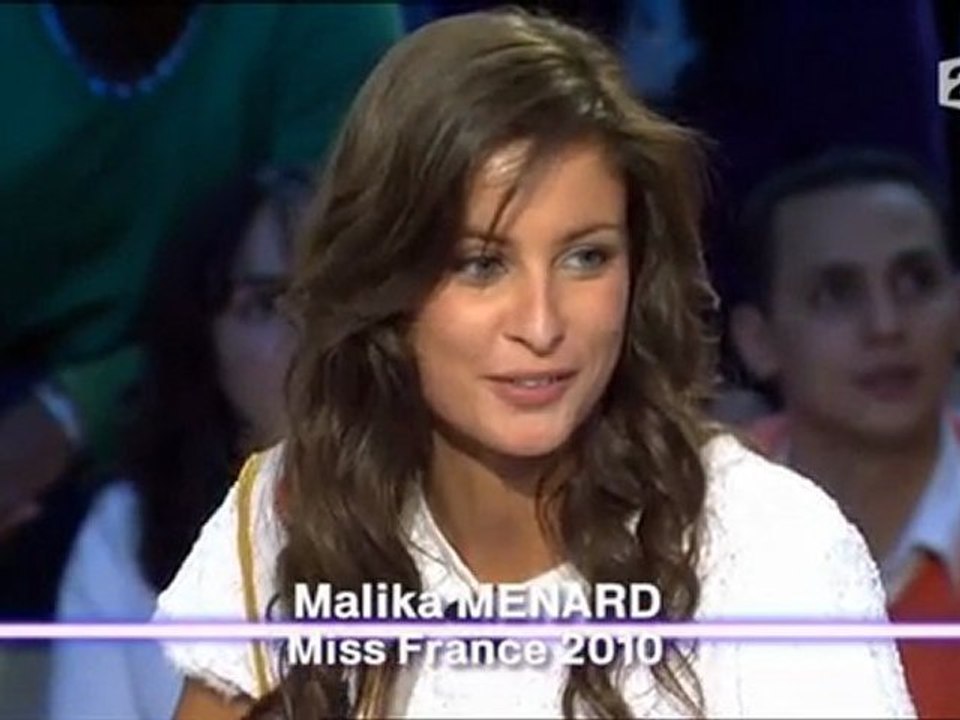 Miss France 2010 toute timide chez Ruquier