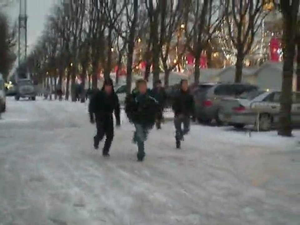 Pistes de ski des Champs-Elysées  =D (3)