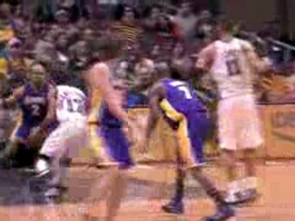 NBA Chris Douglas-Roberts picks Lamar Odom's pocket and hits
