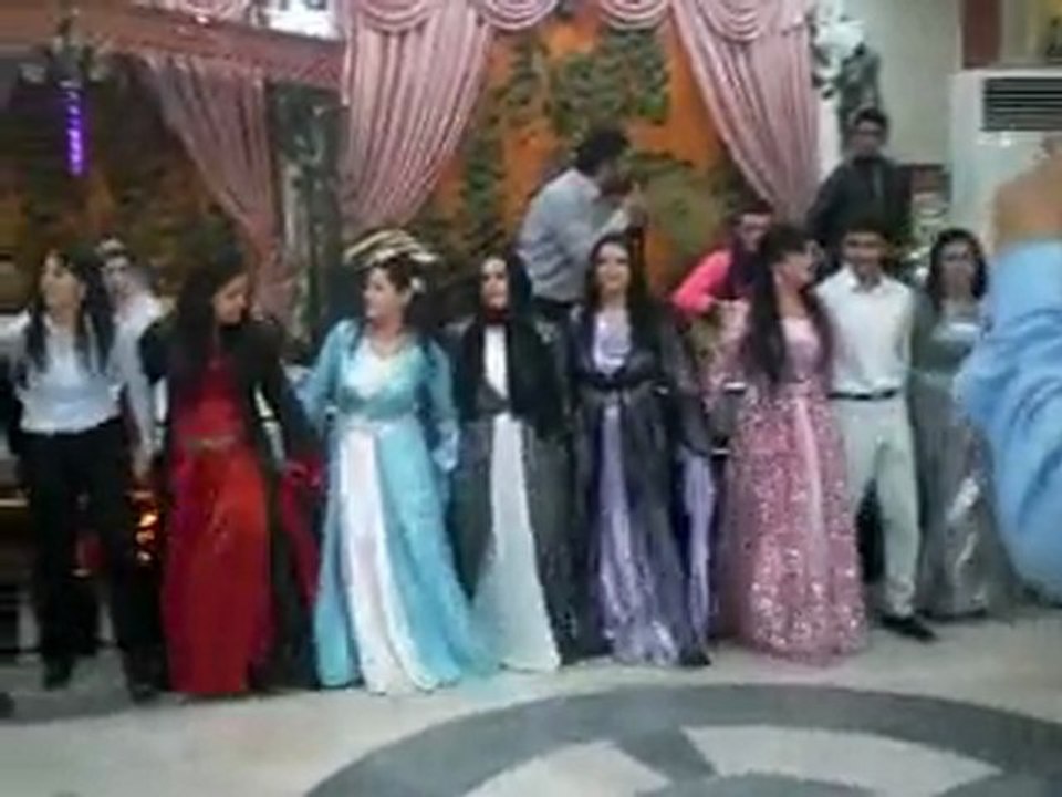 istanbul'da semdinli düğünü
