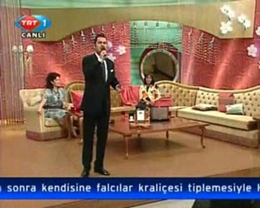 BEKİR ÜNLÜATAER - Vücut İkliminin Sultanı Sensin