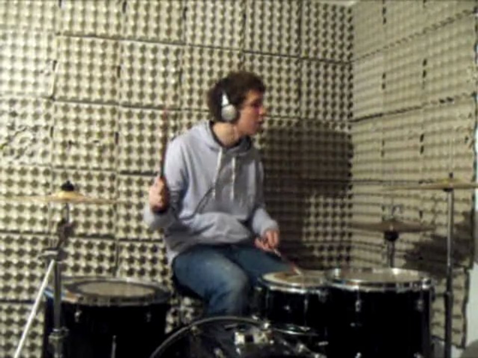 Crying Lightning - Arctic Monkeys (Matt Helders cover)