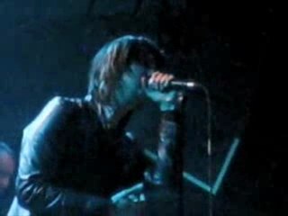 LIVE & UPCLOSE  Julian Casablancas: 11th Dimension