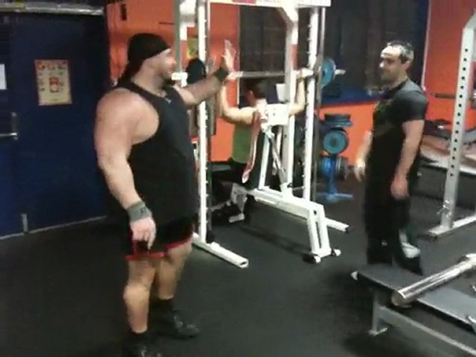 Pietro la Masse 140kg grand ecard  a la JCVD