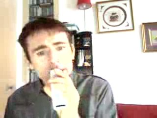 Wiwi égratigne "L'affiche rouge"