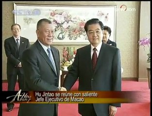 Hu Jintao se reune con saliente Jefe Ejecutivo de Macao