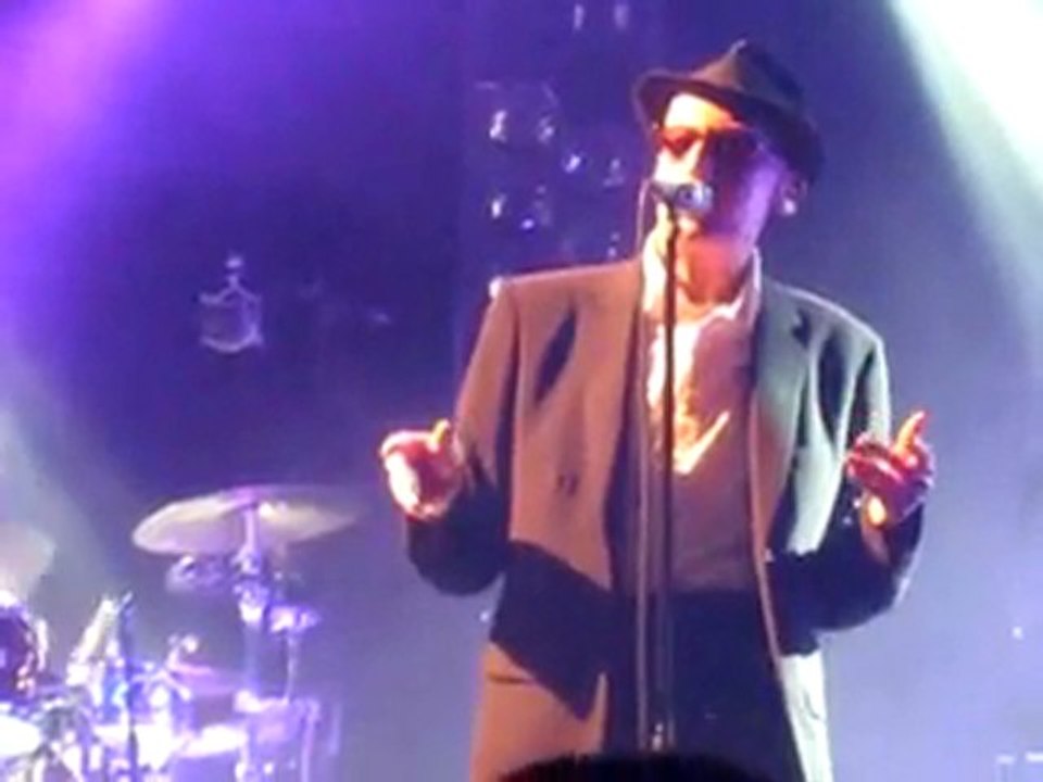 Alain Bashung - Everybody's talkin - Macadam Cowboy