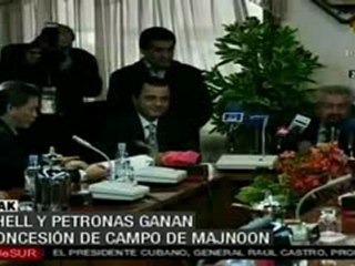 Irak firma acuerdo con petroleras