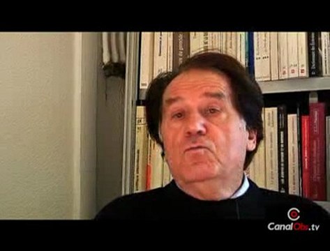 Julliard. Sarkozy à Dakar: condescendant, pas raciste