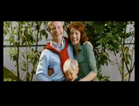 Avec '99 francs' Jean Dujardin se paye la tête du monde de