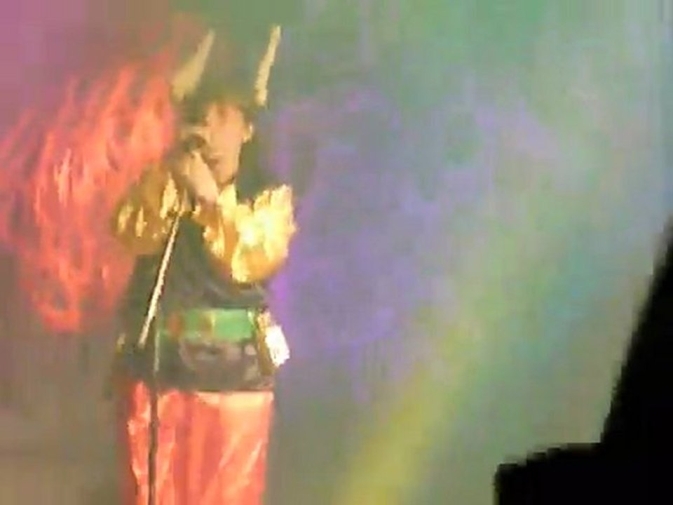 DIAM'S CIGALE 20 DEC 2009P1060118