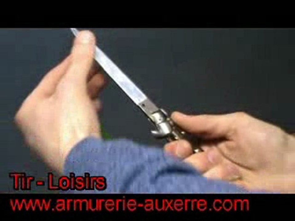 Couteau cran d'arrêt