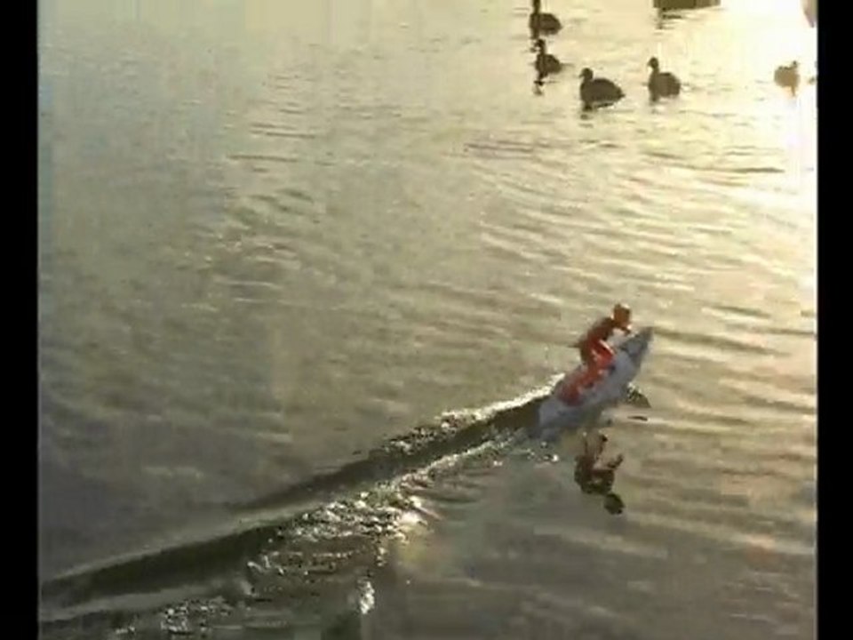 Surfer rc NQD Lisa au milieu de la glace