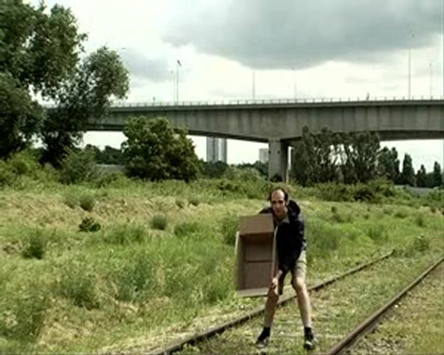 L'air pollué - debout les terriens - les petits debrouillard