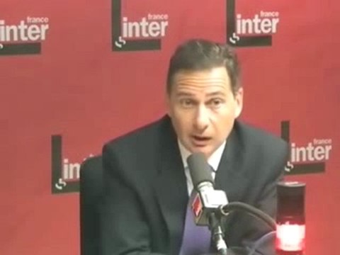 Eric Besson : 'Ceux qui aident de bonne foi un sans-papier