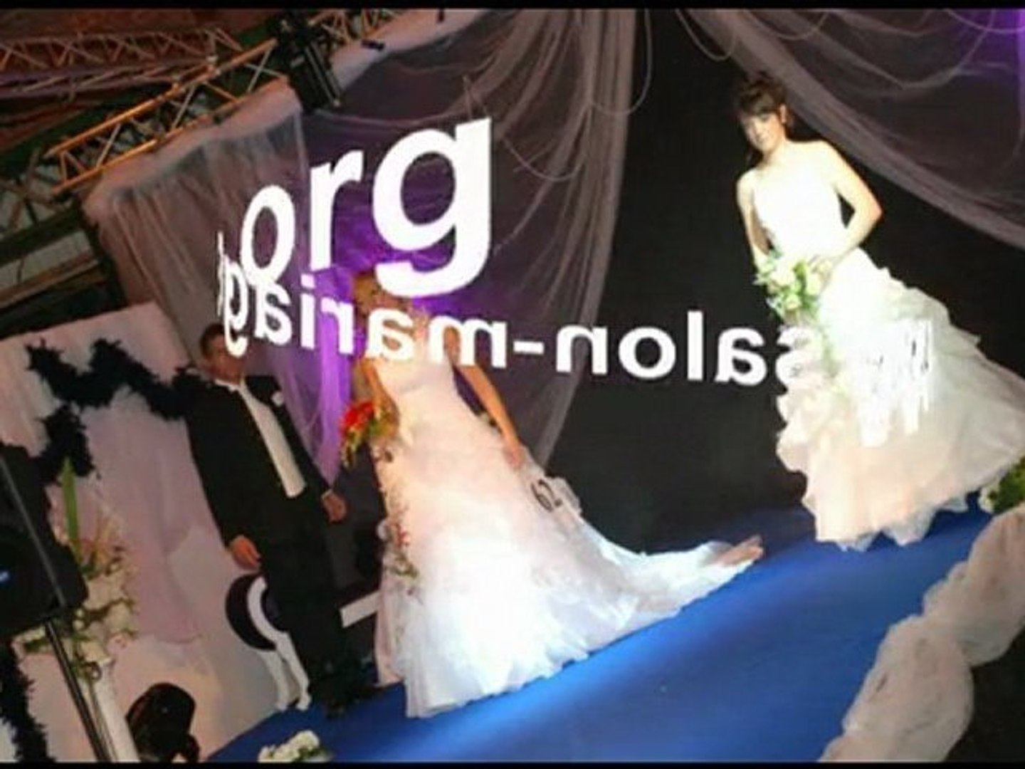 salon mariage defile robes mariees www.salon-mariage.org - Vidéo Dailymotion