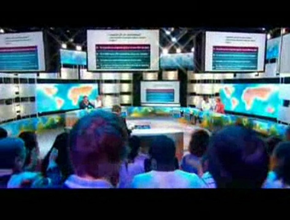 Christine Ockrent parle du dépucelage de Jacques Chirac