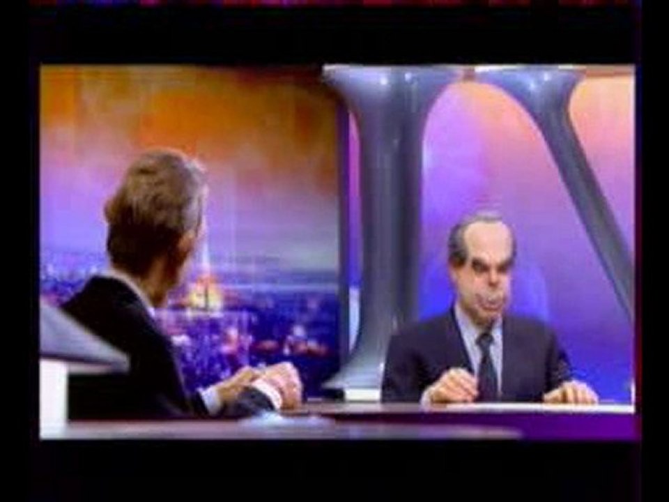 Frédéric Miterrand entre aux Guignols de l'info
