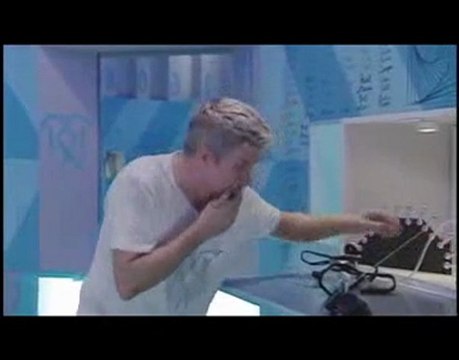 Téléréalité: des expériences sur des candidats isolés