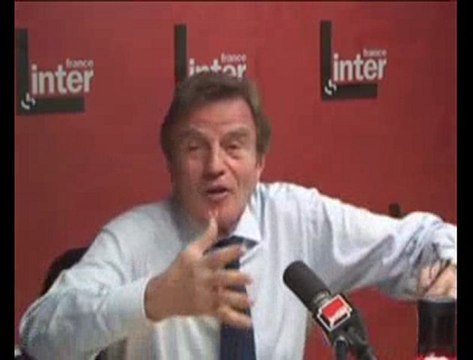 Bernard Kouchner s'emporte sur France Inter