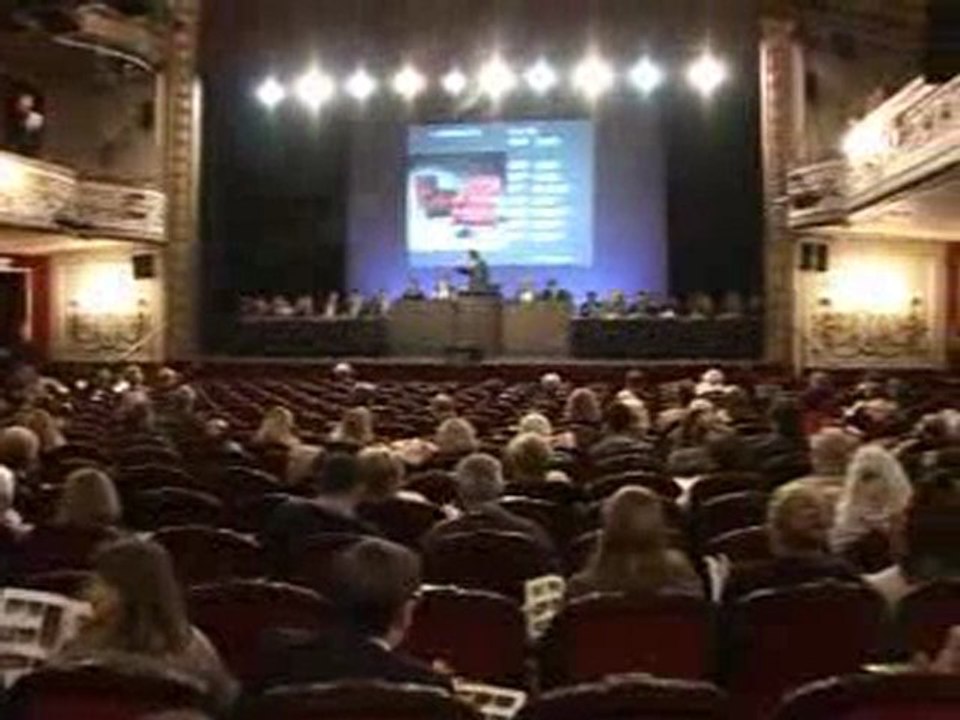 Début de la seconde vente Saint Laurent-Bergé