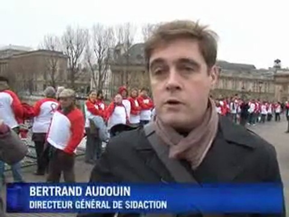 Téléthon: Pierre Bergé estime n'avoir dit 'que...