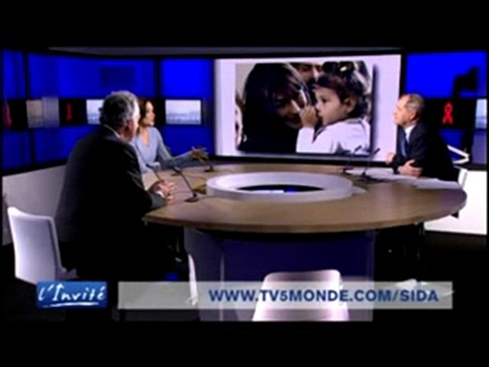 Carla Bruni-Sarkozy s'exprime sur le Sida