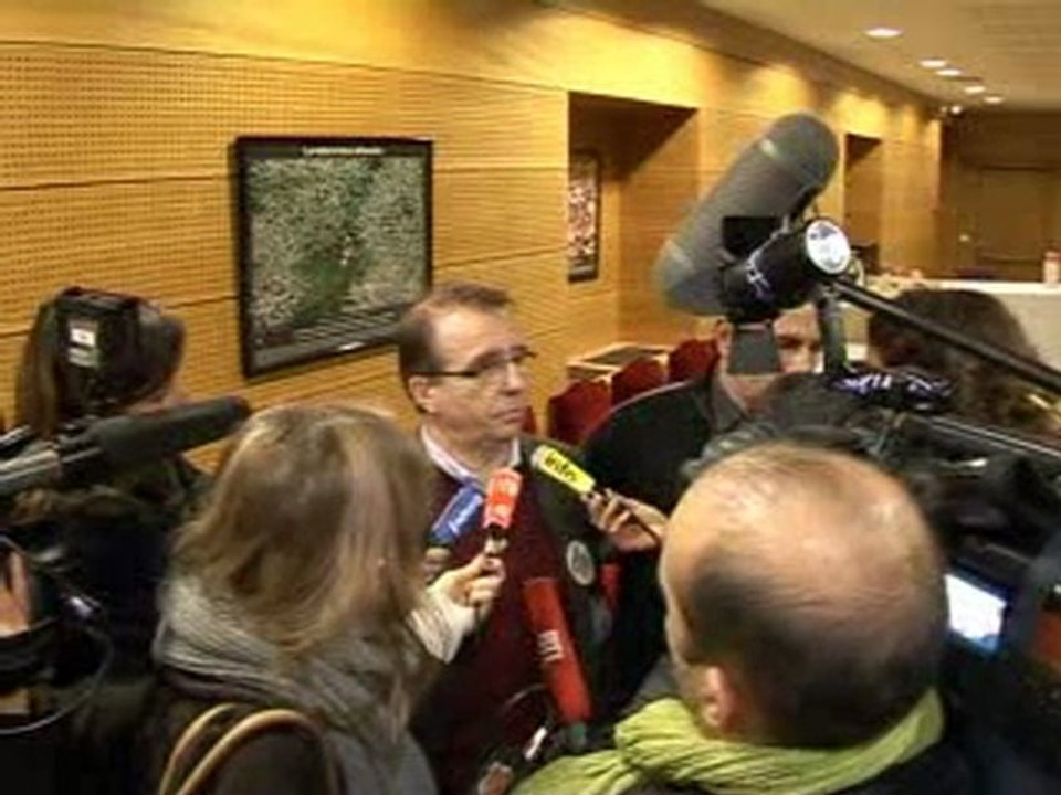 Routiers: le gouvernement tente de désamorcer le conflit