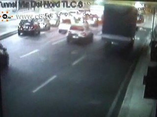 Neve a Milano. Traffico in tilt