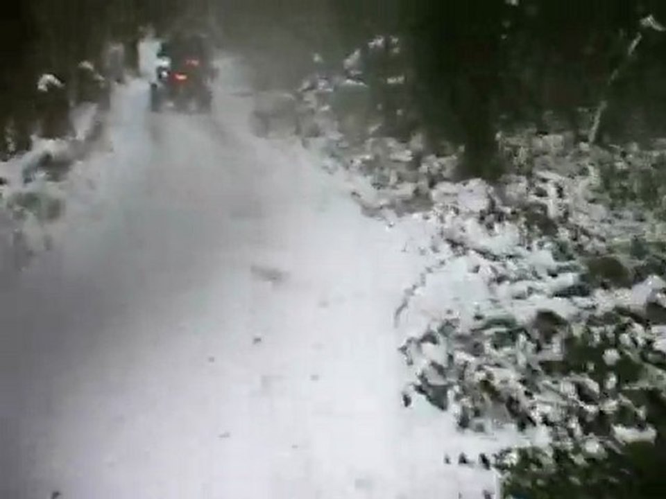 sortie sous la neige en quad