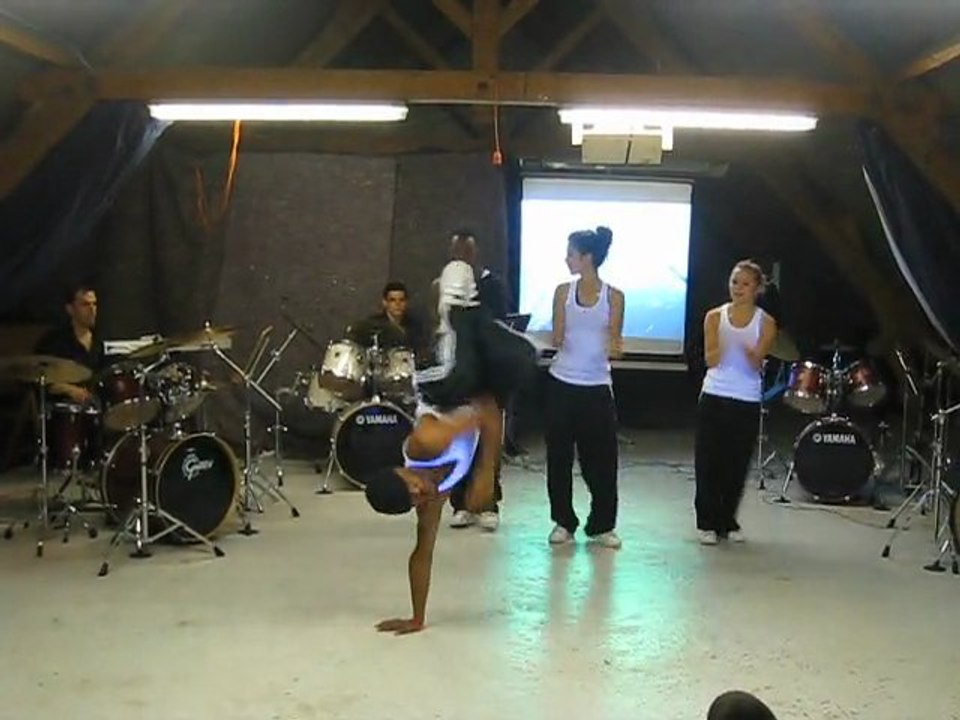 IMPROVISATION M.SUAREZ L.PIEVIC Collectif TKF hip hop