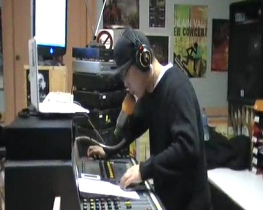 Emblematic Tour Radio Episode 10 Radio Boomerang 89.7 FM(59)