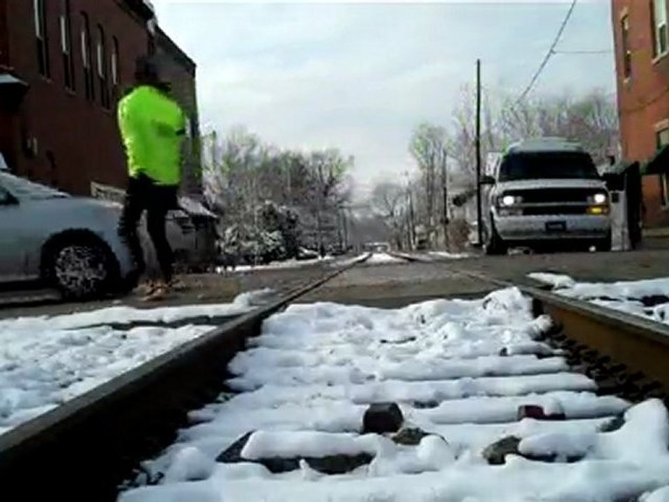 RunTellmanRun Day 103 Sponsored by Vibram Five Fingers