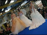 salon mariage Part1 defile robes mariees d' aphrodite