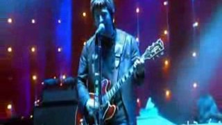 Oasis - Don't look back in anger - Live