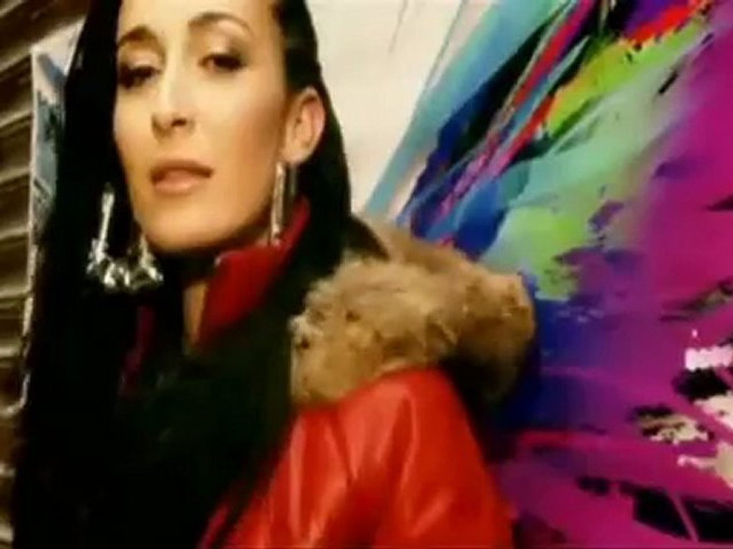 Kenza Farah Ft. Nina Sky - Celle Qu'il Te Faut (Clip Video), image size:1440x1080