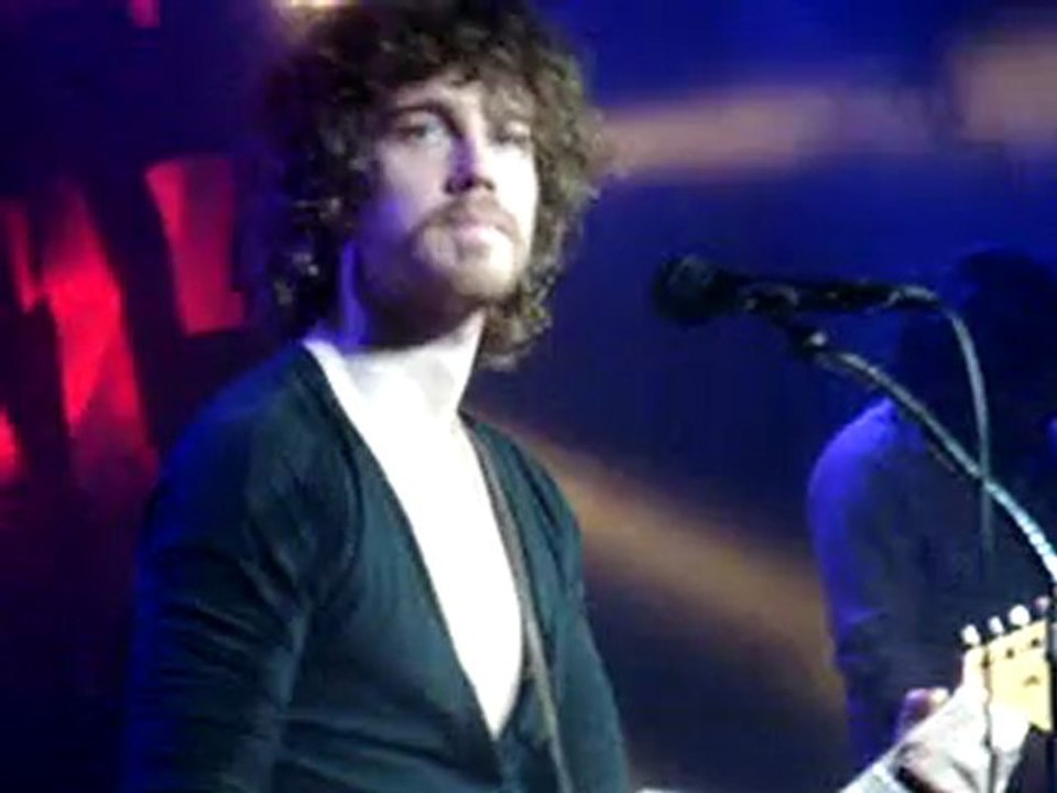 Julien Doré et Dig up Elvis Maroquinerie 11 décembre 2009