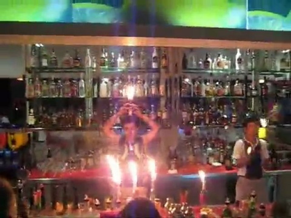 BAR SHOW 1