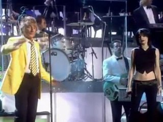 Rod Stewart & Amy Belle - I Don't Want To Talk About