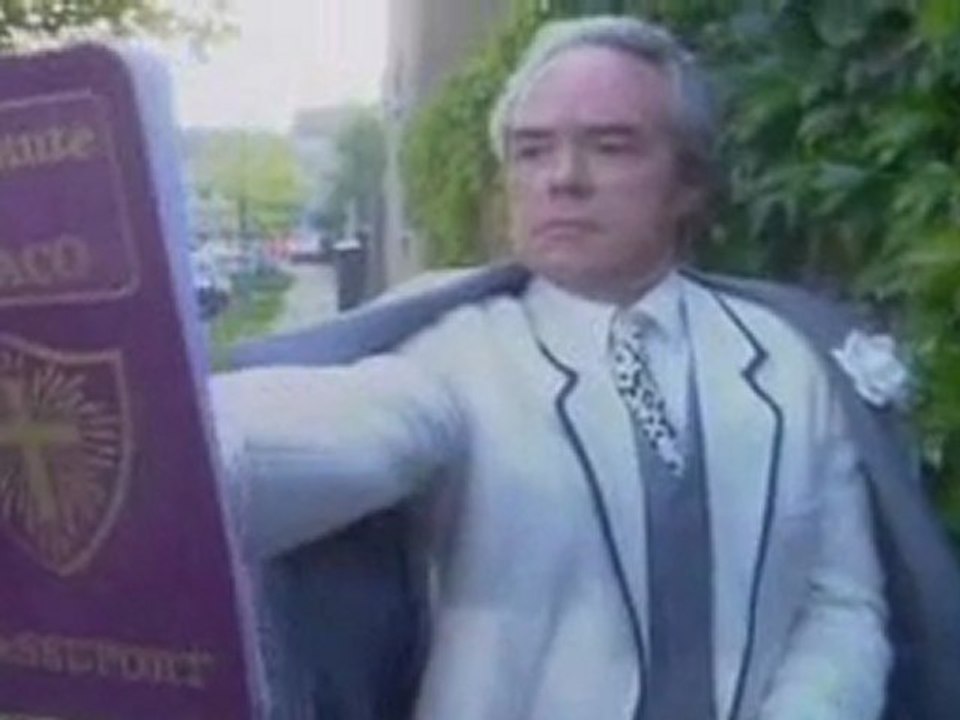 Les Inconnus - Taxes, rap tout