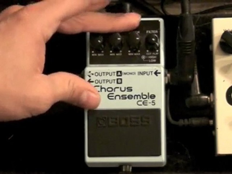 Boss CE-5 Chorus Ensemble Pedal Review - Guitar...