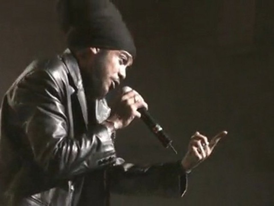 YANISS ODUA  "Une Larme" FES'Tival ROOTS à Kingersheim (68)