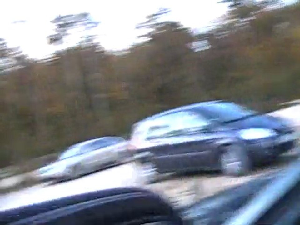 Emma conduit déjà notre voiture !!!