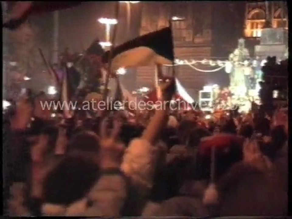 Prague fête la victoire de la révolution de velours