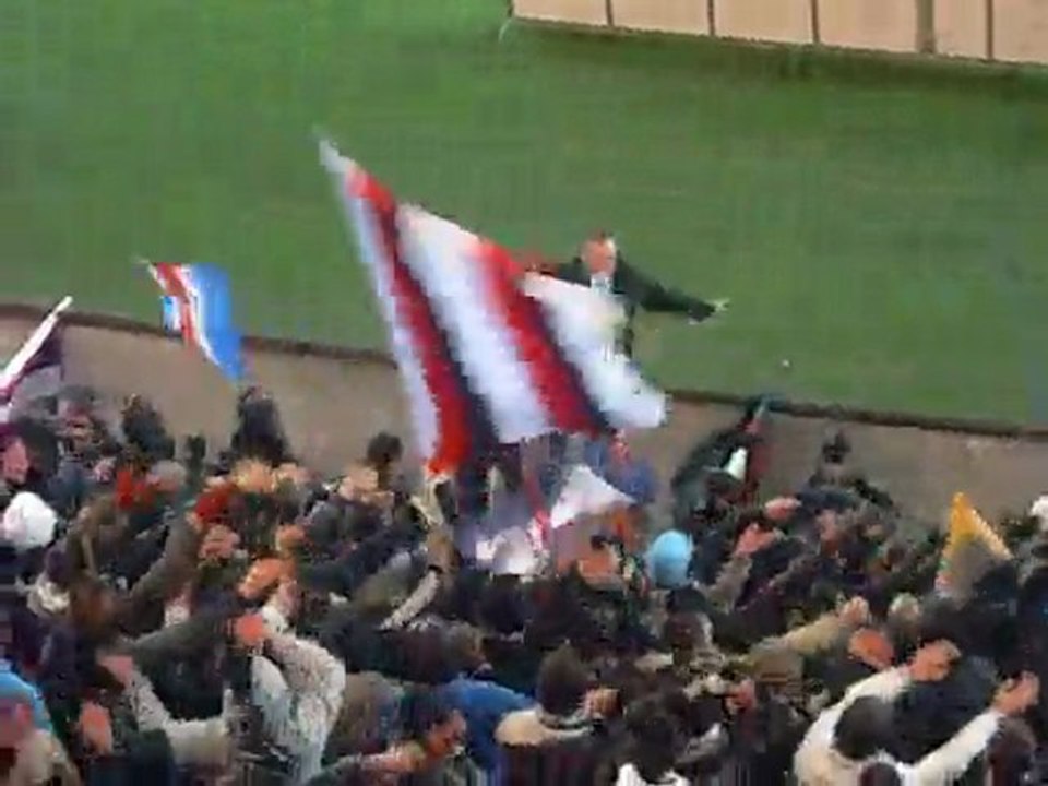 PSG-Grenoble 23/12/09 Virage Auteuil Allez Paris Saint Germa