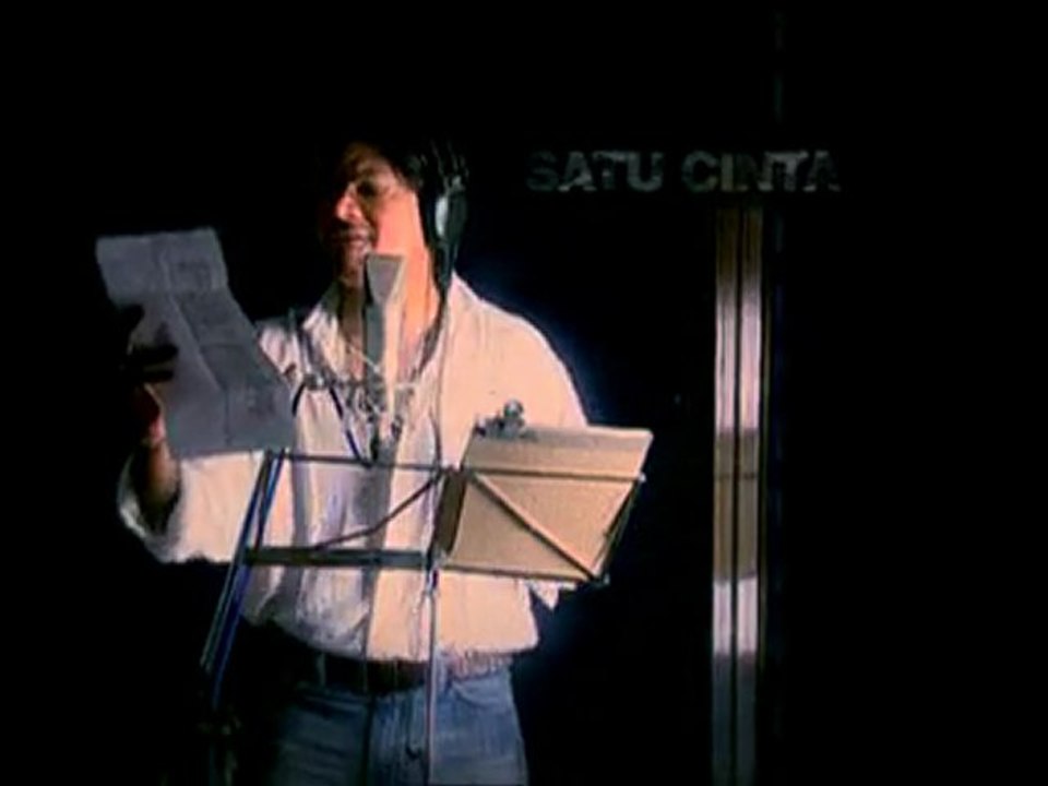 Blue-one love clip (Remix)