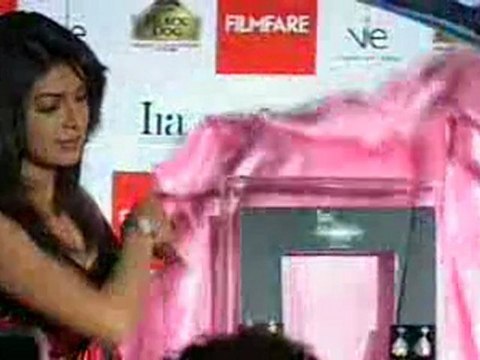 LoveStory 2050 Ira Diamonds