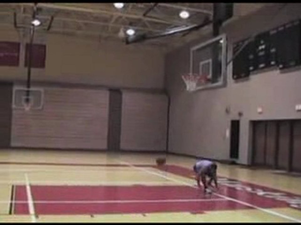 How To Dunk A Basketball For Short People