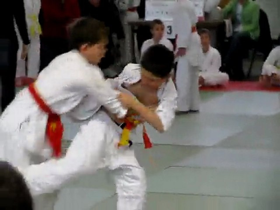 Phil versus Edwin Interclub Cavale Blanche
